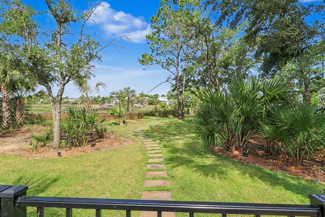 374 Commonwealth Road, Mount Pleasant, SC 29466