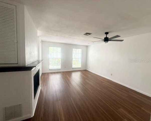 13915 FLETCHERS MILL DRIVE, Tampa, FL 33613