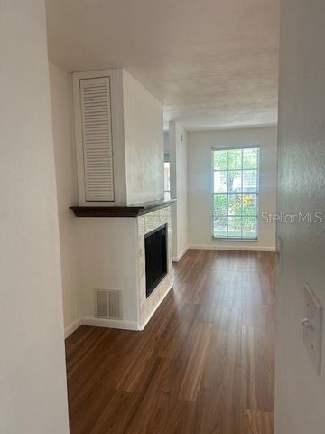 13915 FLETCHERS MILL DRIVE, Tampa, FL 33613