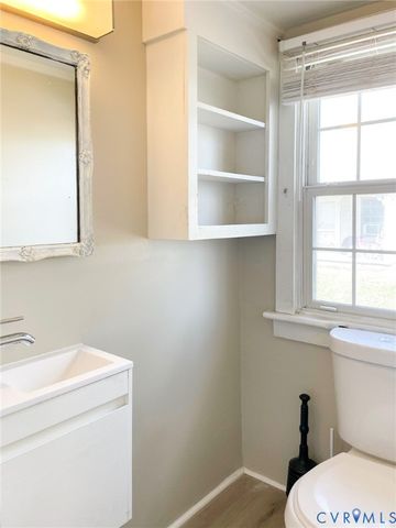 1016 Court St, Victoria, VA 23974