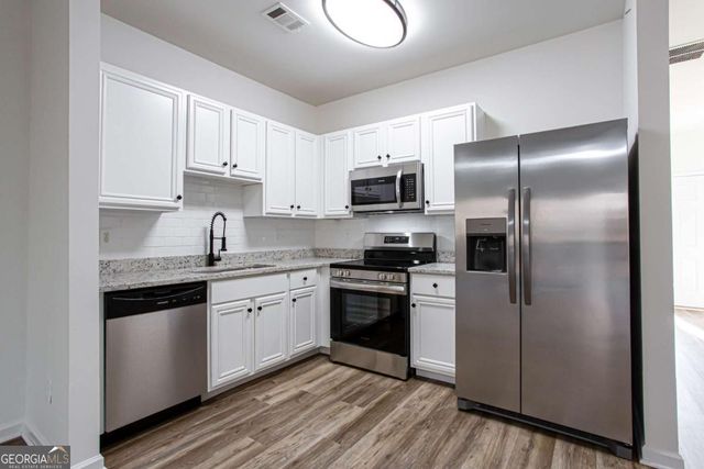 585 Mcwilliams Road SE 1406, Atlanta, GA 30315