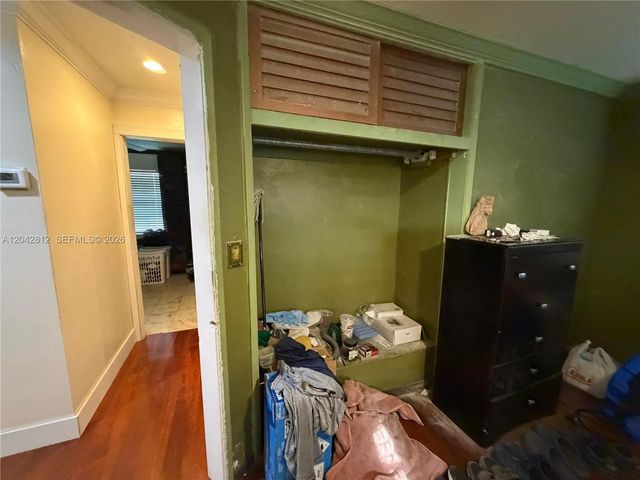 2021 NW 10th Ave, Fort Lauderdale, FL 33311