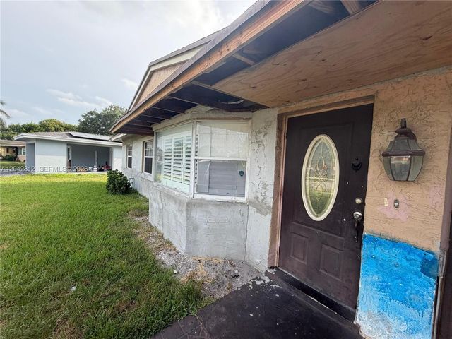 2021 NW 10th Ave, Fort Lauderdale, FL 33311