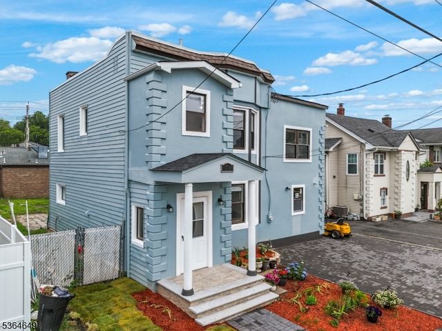 70 Bruno St, Moonachie Boro, NJ 07074