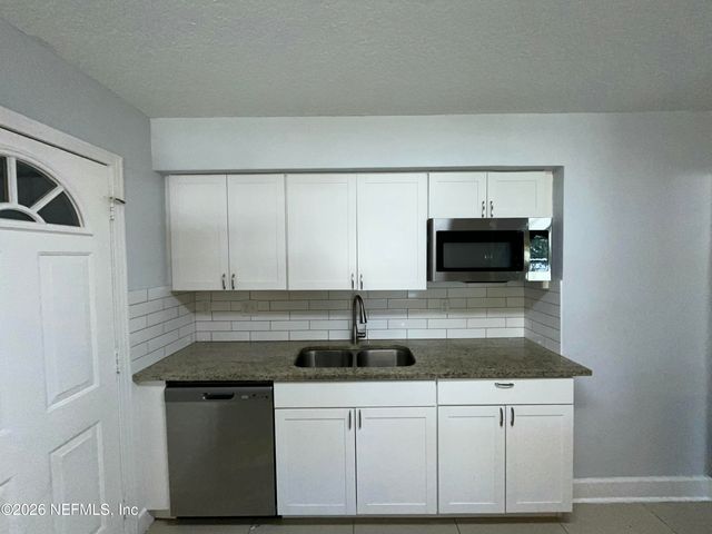 3668 JAMMES Road, Jacksonville, FL 32210