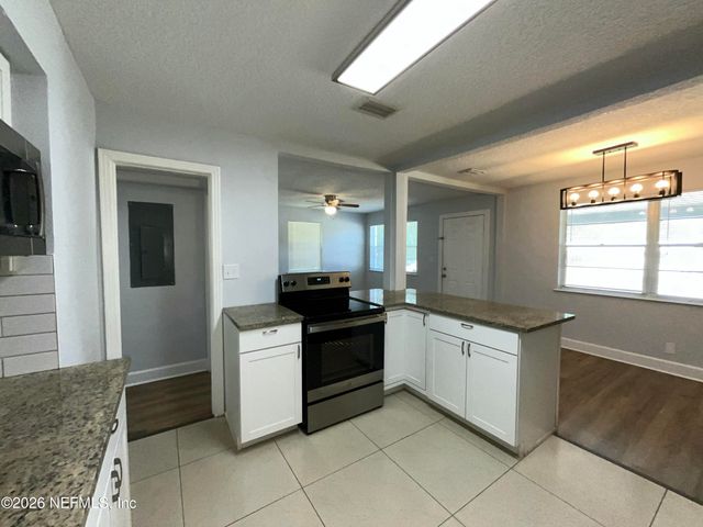 3668 JAMMES Road, Jacksonville, FL 32210