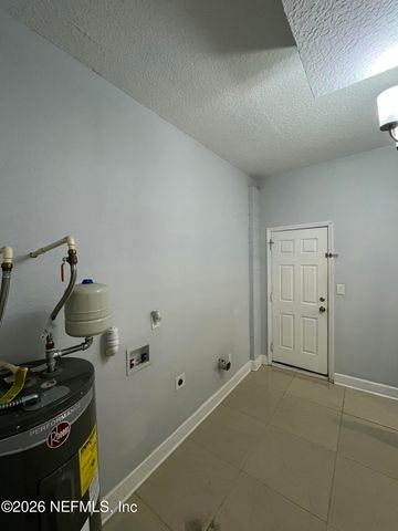 3668 JAMMES Road, Jacksonville, FL 32210