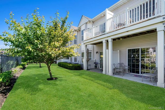 54 Spring Drive, Seaford, NY 11783