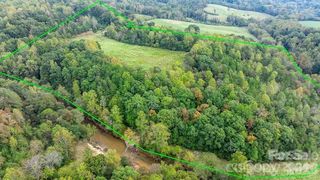 2295 1st Street SE, Hickory, NC 28602