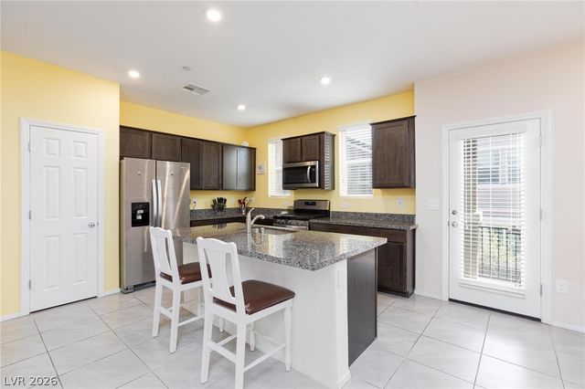 668 Tiarella Lane, Henderson, NV 89015