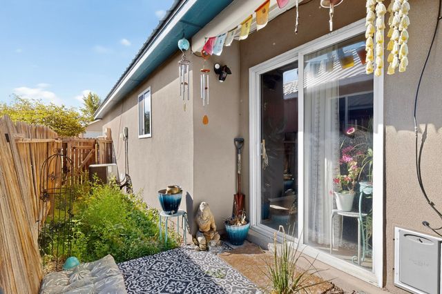 1170 Harrison Road, Santa Fe, NM 87507