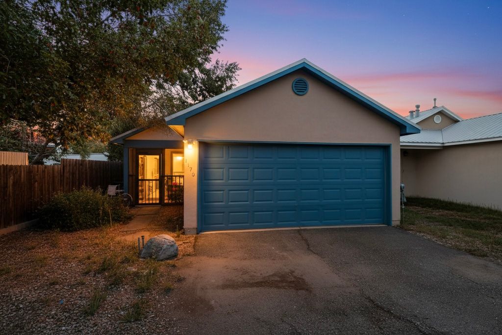 1170 Harrison Road, Santa Fe, NM 87507