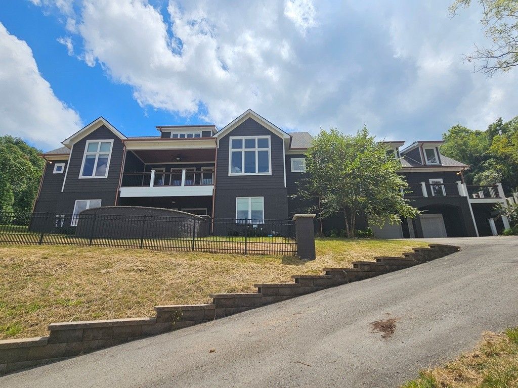6720 Lane Rd, College Grove, TN 37046