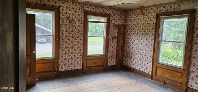 150 County Highway 112, Gloversville, NY 12078