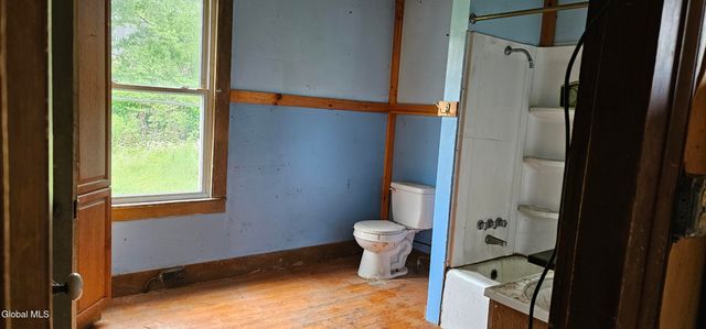 150 County Highway 112, Gloversville, NY 12078