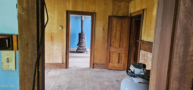 150 County Highway 112, Gloversville, NY 12078