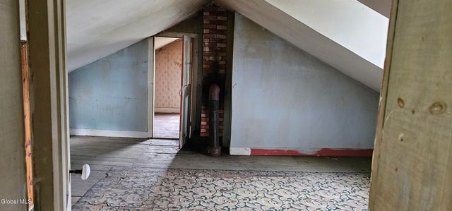 150 County Highway 112, Gloversville, NY 12078