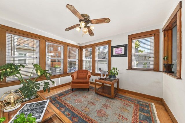 7441 Lincoln PLACE, Wauwatosa, WI 53213