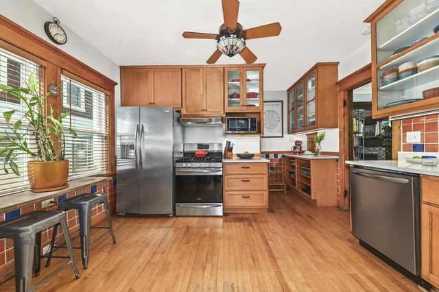 7441 Lincoln PLACE, Wauwatosa, WI 53213