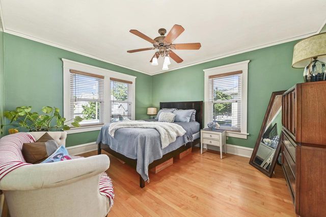 7441 Lincoln PLACE, Wauwatosa, WI 53213