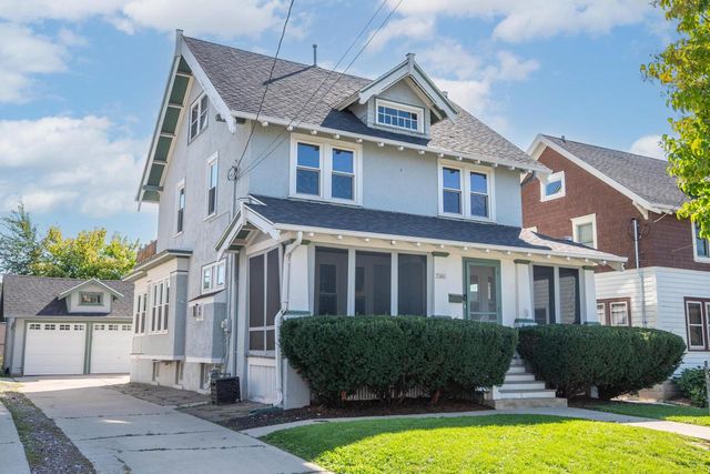 7441 Lincoln PLACE, Wauwatosa, WI 53213