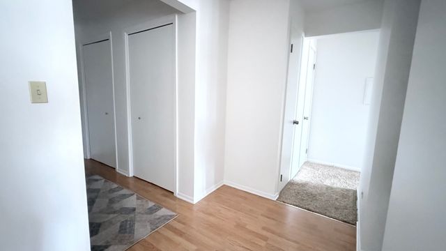5220 Oakton Street 204, Skokie, IL 60077