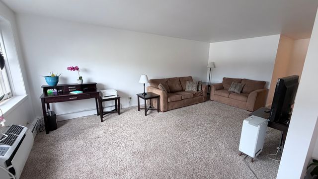 5220 Oakton Street 204, Skokie, IL 60077