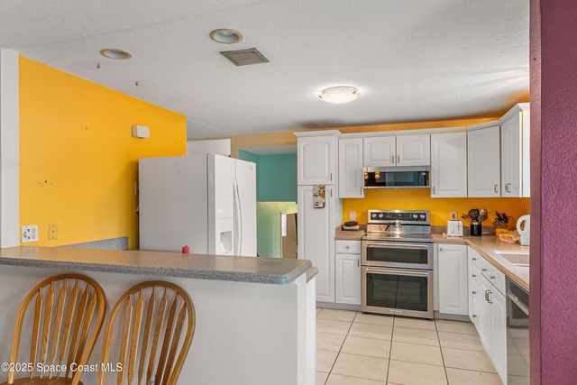 409 Lynn Avenue, Melbourne, FL 32935