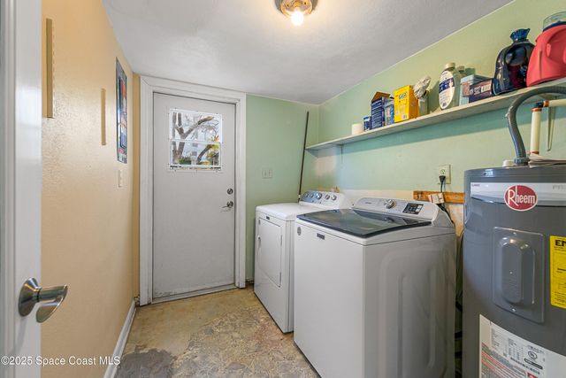 409 Lynn Avenue, Melbourne, FL 32935