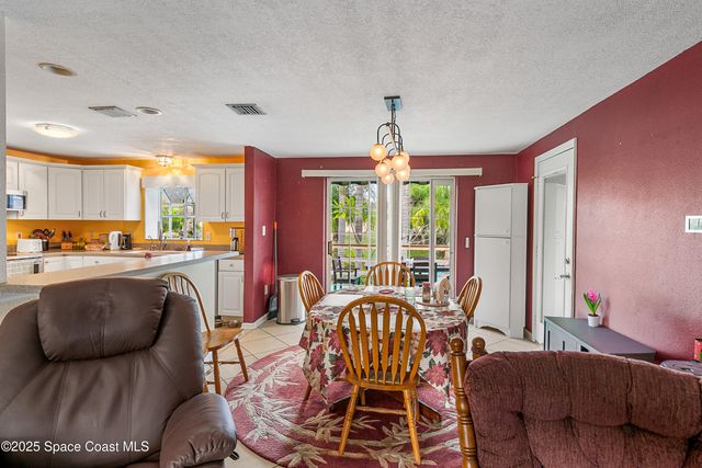 409 Lynn Avenue, Melbourne, FL 32935