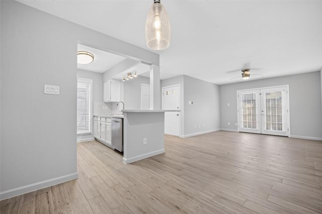 1311 Antoine Drive 195, Houston, TX 77055