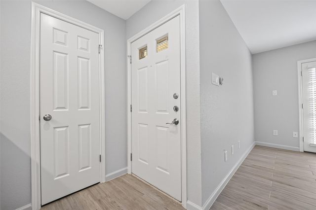 1311 Antoine Drive 195, Houston, TX 77055