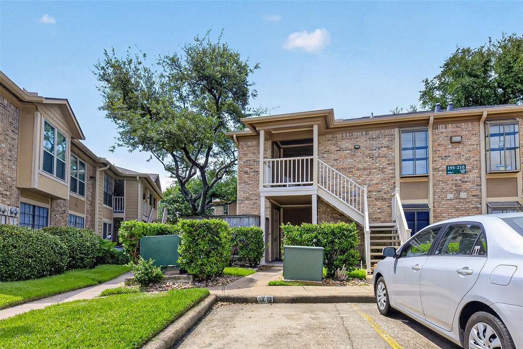 1311 Antoine Drive 195, Houston, TX 77055