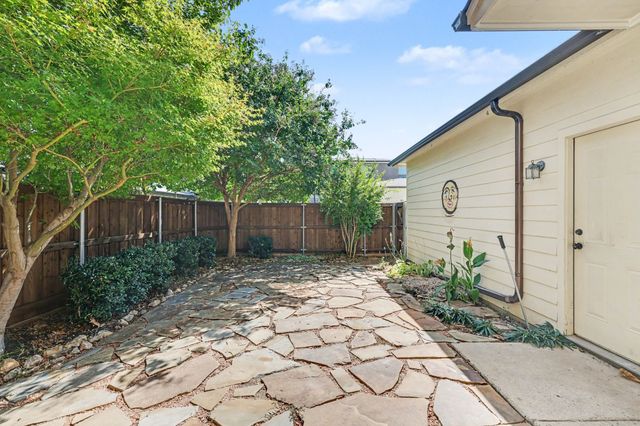 508 N Tennessee Street B, Mckinney, TX 75069