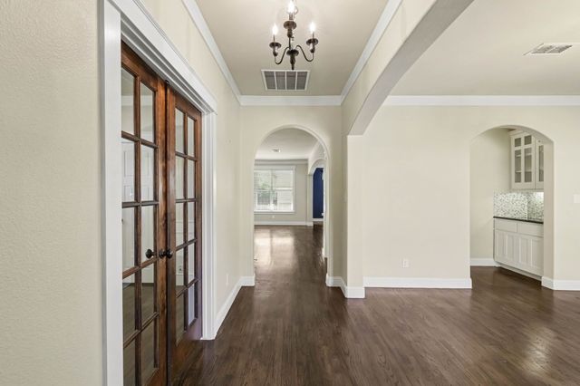 508 N Tennessee Street B, Mckinney, TX 75069