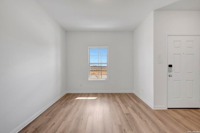 1172 Limestone Ridge, Seguin, TX 78155