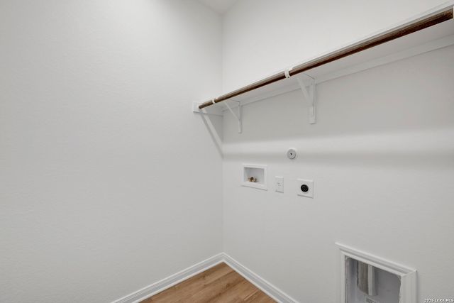 1172 Limestone Ridge, Seguin, TX 78155