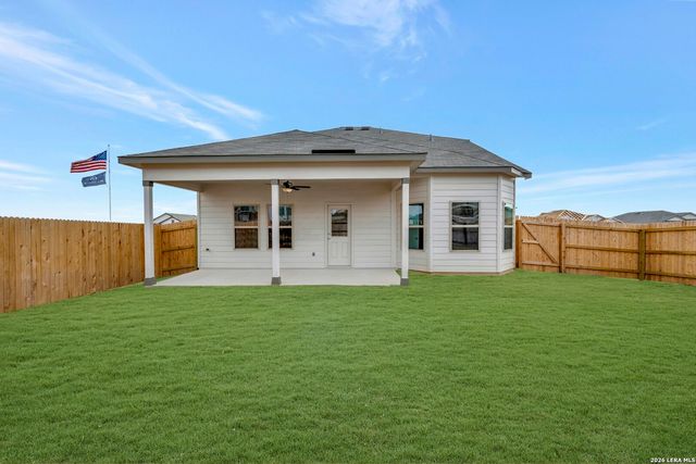 1172 Limestone Ridge, Seguin, TX 78155