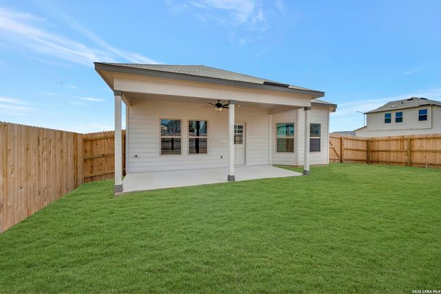 1172 Limestone Ridge, Seguin, TX 78155