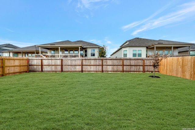 1172 Limestone Ridge, Seguin, TX 78155