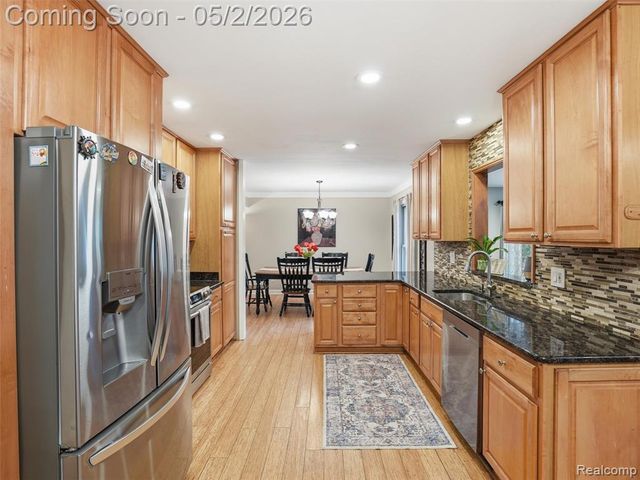 37279 Maple Leaf Court, Clinton Township, MI 48036