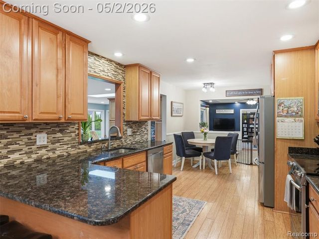 37279 Maple Leaf Court, Clinton Township, MI 48036
