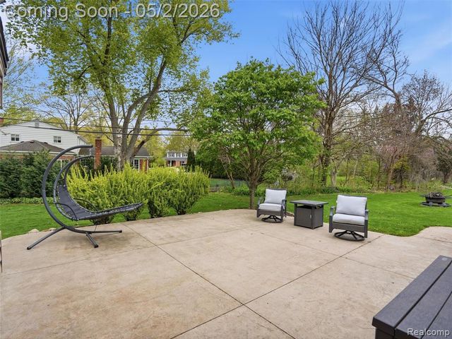 37279 Maple Leaf Court, Clinton Township, MI 48036