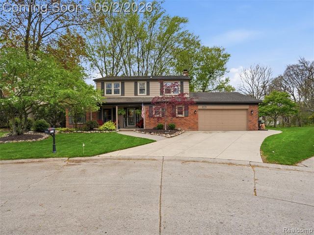 37279 Maple Leaf Court, Clinton Township, MI 48036