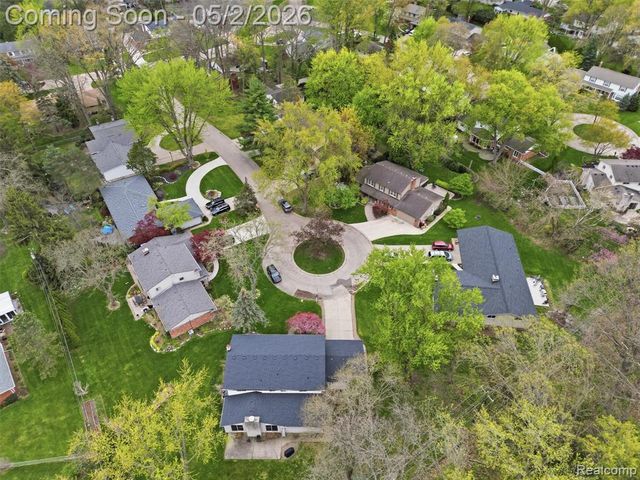 37279 Maple Leaf Court, Clinton Township, MI 48036