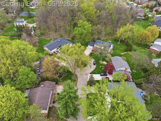 37279 Maple Leaf Court, Clinton Township, MI 48036