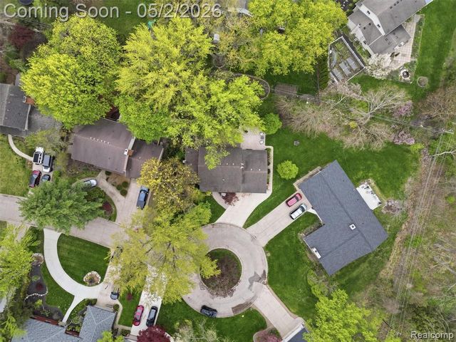 37279 Maple Leaf Court, Clinton Township, MI 48036