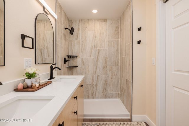 4170 S Discovery Bay Drive, Wasilla, AK 99654