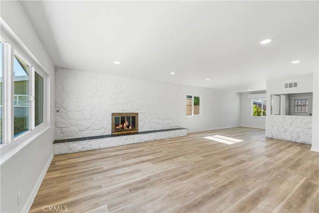 403 Lightcap, Lancaster, CA 93535