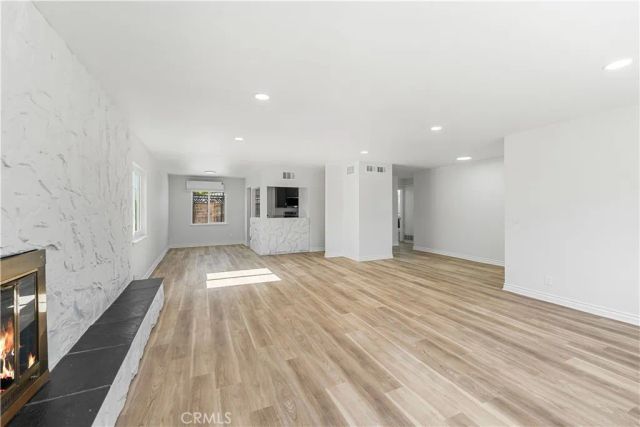 403 Lightcap, Lancaster, CA 93535